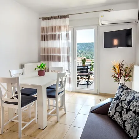 Appartement House Litsa 2 In