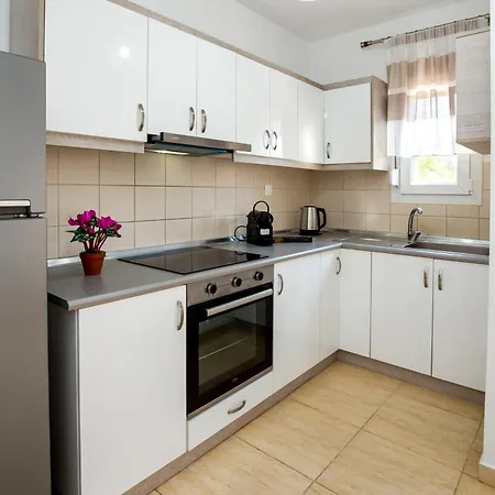 House Litsa 2 In 公寓 波托什