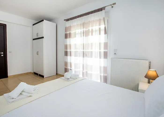 House Litsa 2 In アパート