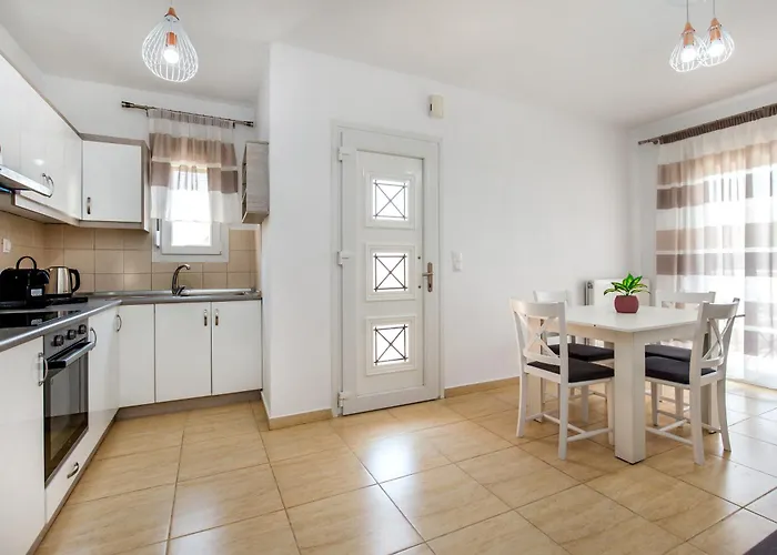 House Litsa 2 In *